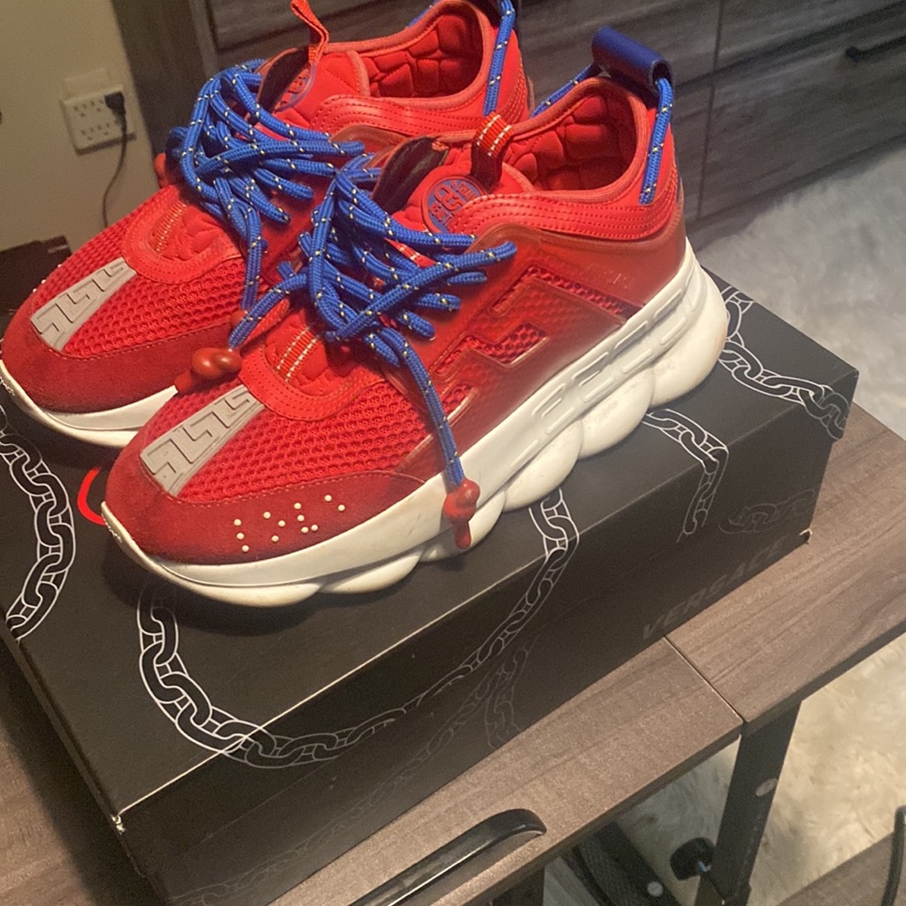 Versace Chain Runners